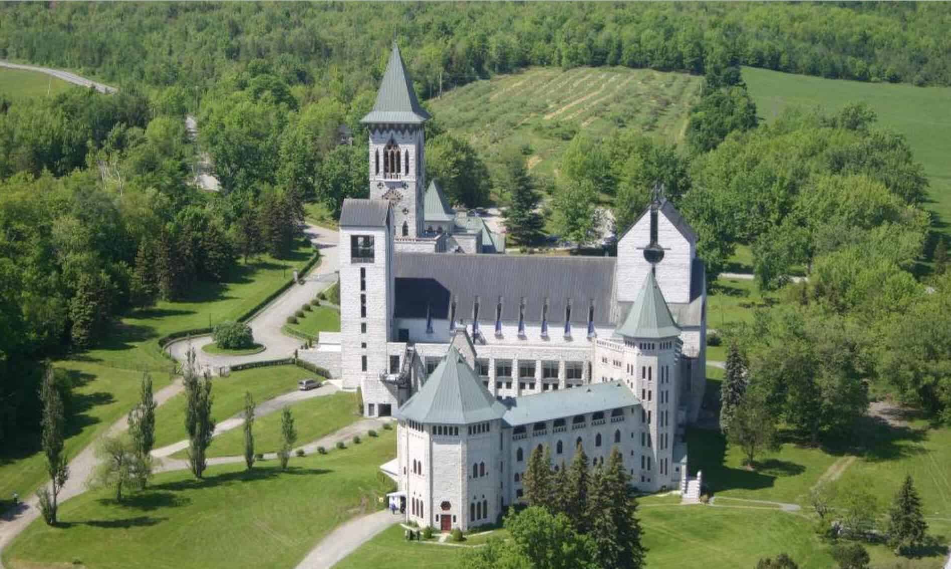 Abbaye de Saint-Benoit-du-Lac