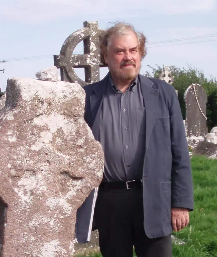 == {{int:filedesc}} == {{Crop for Wikidata|Q1727806|Crop to show the man}} {{Information |Description={{en|1=Peter Berresford Ellis in Emly, Ireland. [[:en:Peter Berresford Ellis|Peter Berresford Ellis]] (born 10 March 1943) is a historian, literary biographer, and novelist who has published either under his own name or his pseudonyms Peter Tremayne and Peter MacAlan. }} {{es|1=Peter Berresford Ellis en Emly, Irlanda.}} |Source={{own}} |Author=[[User:Maggietolderlund|Maggietolderlund]] |Date=2006 |Permission= |other_versions= }} == {{int:license-header}} == {{self|GFDL|cc-by-sa-all}} {{DEFAULTSORT:Ellis, Peter Berresford}} [[Category:Peter Berresford Ellis]] [[Category:Celtic studies scholars]] [[Category:People of Coventry]] [[Category:Emly]] [[Category:Christian crosses in Ireland]]